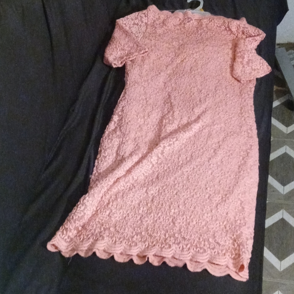 Bluebell pink lace dress - Picture 4 of 4